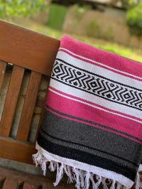 Mexikói Ágytakaró, pléd  pink szürkével