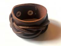 Vastag bőr karkötő 1 fonással (barna)